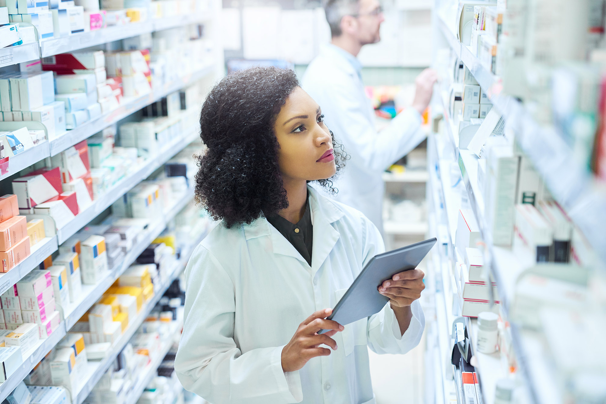 picture of a pharmacy technician