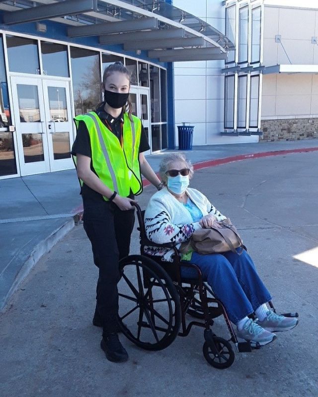 Thank you to the Criminal Justice students who regularly volunteer to help with the vaccination pods at both the Sapulpa and Drumright campuses!
#centraltechedu #centraltechCriminalJustice