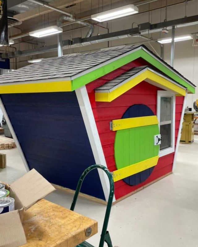 We love when classes work together for a good cause. This playhouse was designed by last year's Design Drafting class and built by this year's Construction class. The playhouse is being donated to CASA of Pawnee and Osage County.
#centraltechedu #centraltechCAD #centraltechConstruction