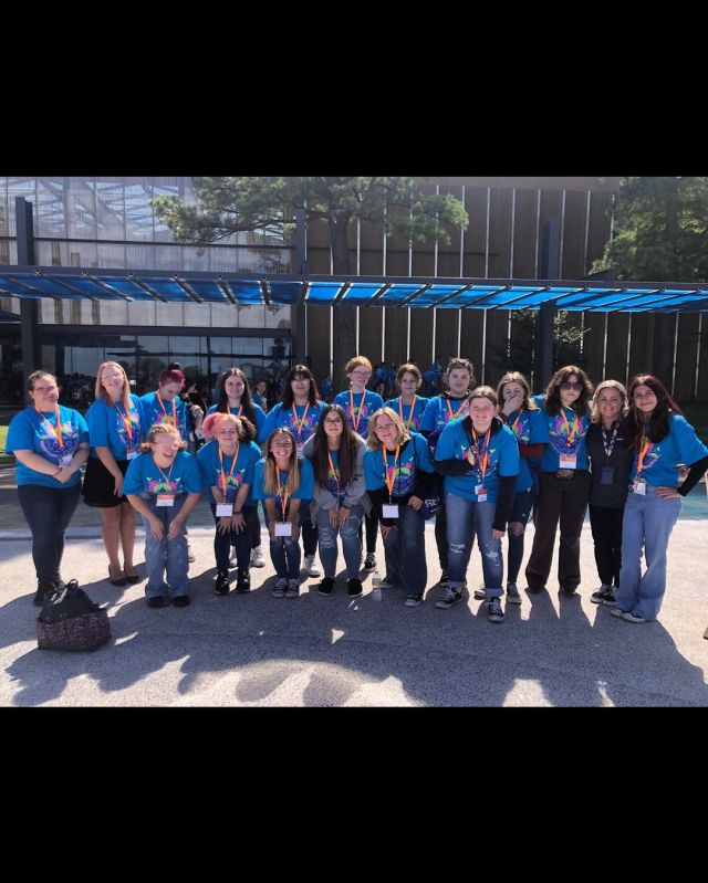 Female students in the Pre-Engineering and Biomedical Sciences classes attended the Women in Sciences conference last week. They experienced a hands-on science fair, college and career opportunities, interactive panel discussion with 5 different women in the STEM field, explored the @sciencemuseumok, participated in an engineering challenge, planetarium show, and STEM activity tables. 
#centraltechedu #centraltechBiomed #centraltechPreEngineering