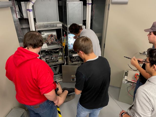 Just another day out of the HVAC classroom includes preventative maintenance on rooftop units and cleaning the condensing coils on a refrigerator.
#centraltechHVAC