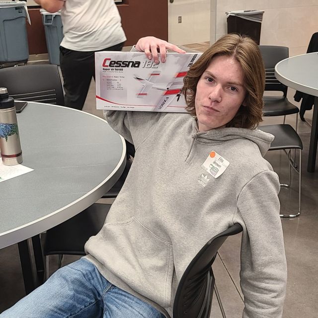 You're looking at the latest Winter Design Challenge champion, Travis Tucker from Hominy High School! A few CAD students had the opportunity to visit @tulsatech where they networked with related companies and other students. Oh, did I mention our champ won a remote-controlled plane! 😏🛩 #centraltechedu #centraltechCAD