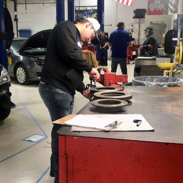 We had the opportunity to host SkillsUSA Regionals for Automotive and Welding. Congratulations to all who competed and shoutout to the judges! 🥳 

#centraltechAUTO #centraltechWeldFab