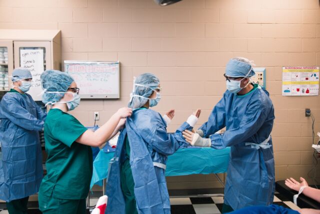 Heroes of the operating room. 🦸

It's National Surgical Technologist Week! From prepping instruments to assisting surgeons, surgical technologists play a vital role in ensuring successful surgeries.

#centraltechSurgTech #SurgicalTech