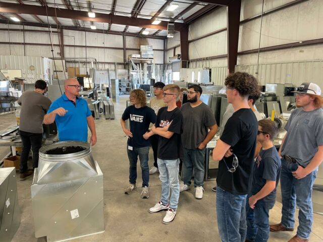 A big thank you to A-1 Sheet Metal for hosting our HVAC class!

They had the opportunity to learn about the intricate process of sheet metal ductwork production.

#centraltechHVAC