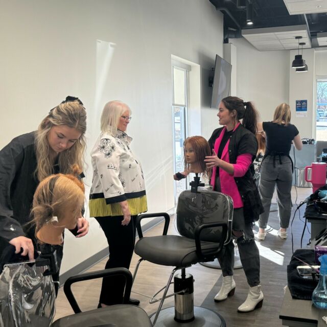 Principals and counselors from our partner schools visited our Sapulpa campus during their annual Principal/Counselor Luncheon. ⭐️⁠
⁠
They had the chance to explore the Cosmetology, Network Security, and PharmTech classrooms!⁠
⁠
#centraltechCosmo #centraltechNSA #centraltechPharmTech