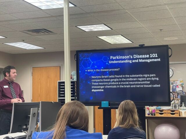 Dr. Michael Hyland from Hyland Physical Therapy and Wellness recently visited with our Health Careers students in Sapulpa.⁠ 🩺⁠
⁠
He provided insights into Parkinson’s Disease and discussed their future responsibilities in caring for patients with this condition. Dr. Hyland also highlighted the importance of various healthcare roles in supporting individuals with Parkinson’s.⁠
⁠
#centraltechHC