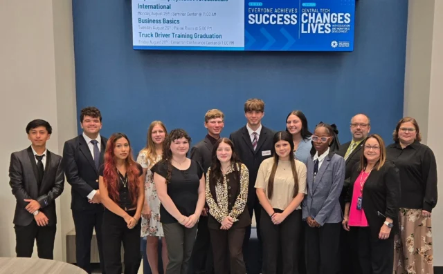 Wednesdays at Central Tech mean professional dress for many of our classes, just one of the ways we prepare students for the workforce.

Today marked the first professional dress day for our Business & Information Technology students on the Drumright campus, and they showed up looking sharp and ready for business!

#centraltechBIT